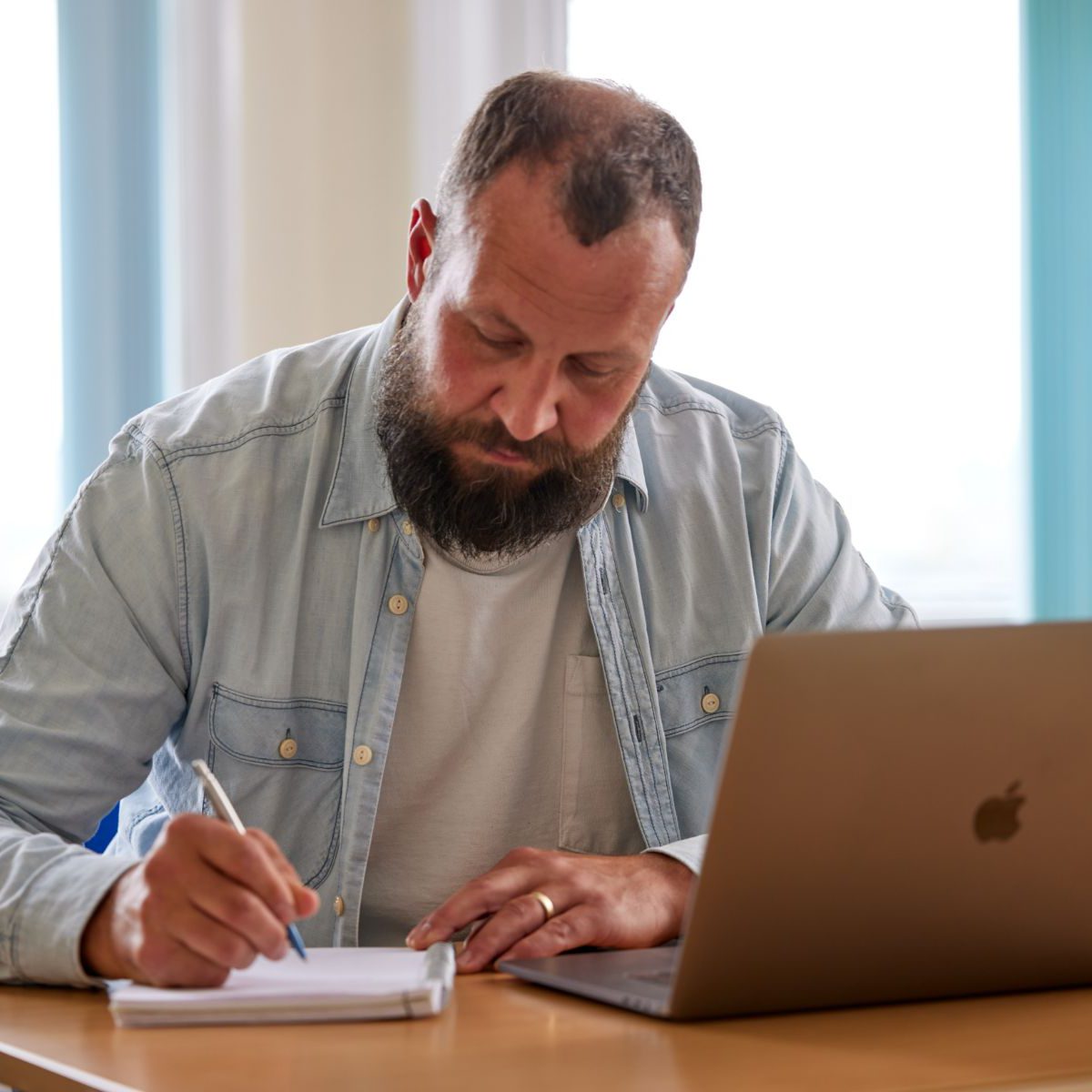 Workplace wellbeing therapy, Lincoln UK